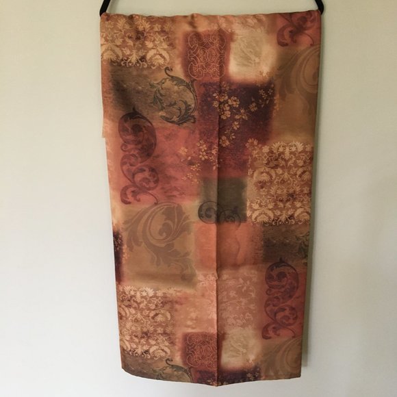 Autumnal Shower Curtain - NWOT - Picture 1 of 7